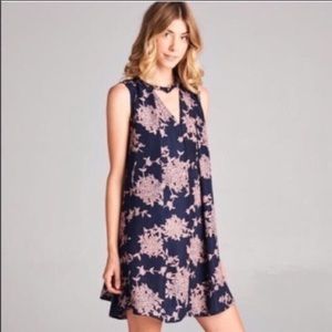 Beautiful purple mock neck shift  dress